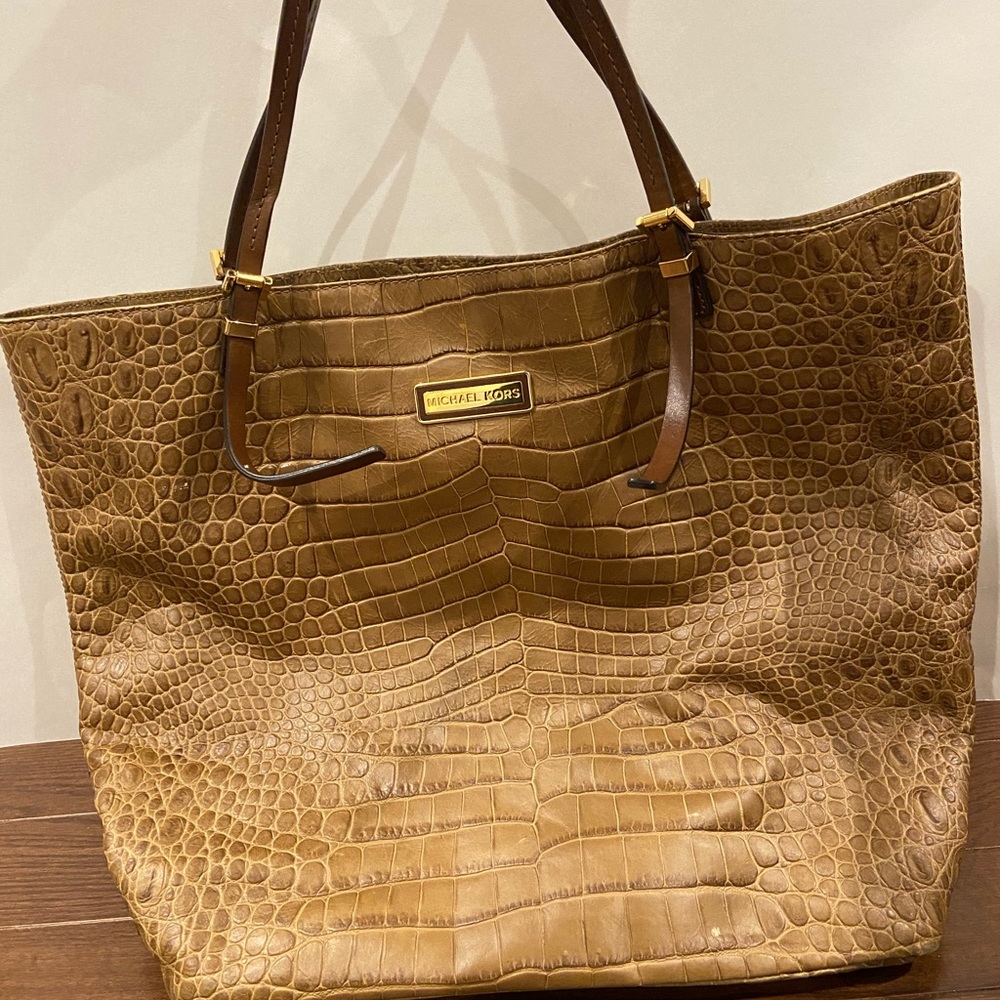 Large Michael Kors brown shoulder bag